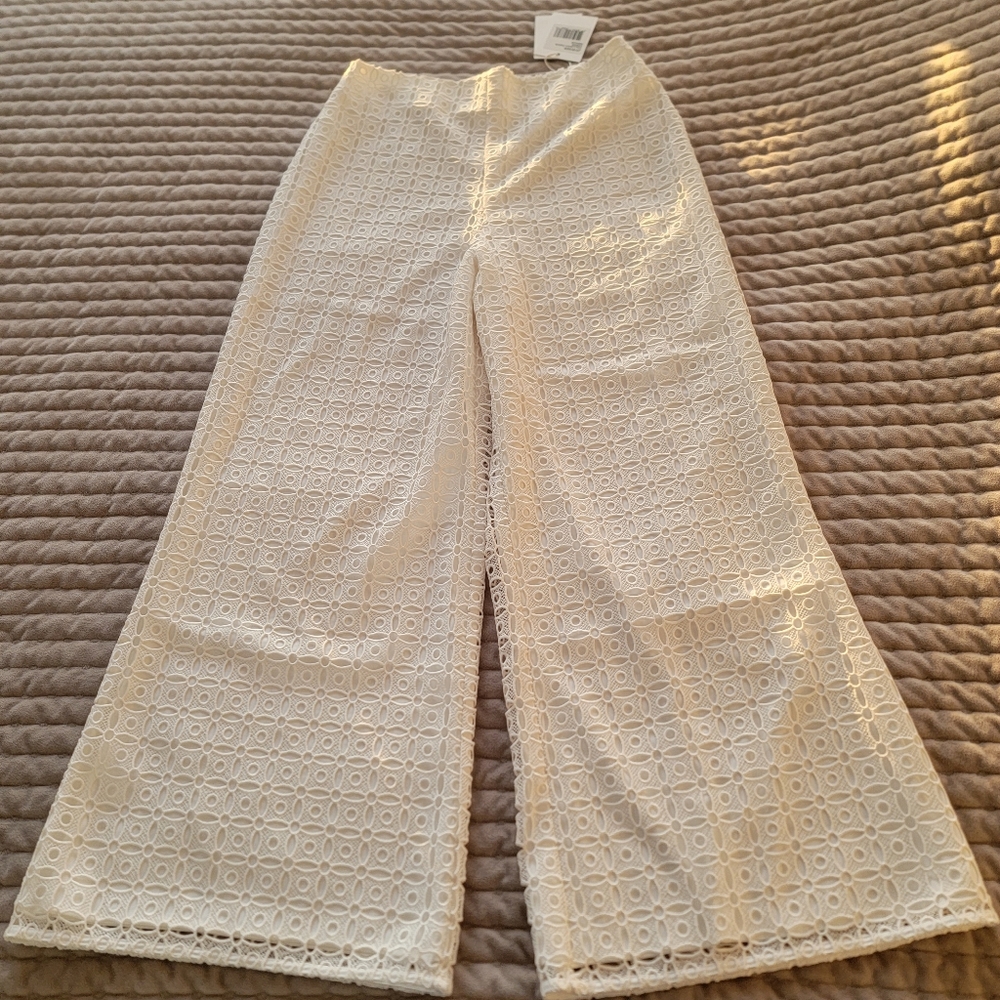 Calloway Pants Cream Size Medium Flower Knit design NWT laced wide leg